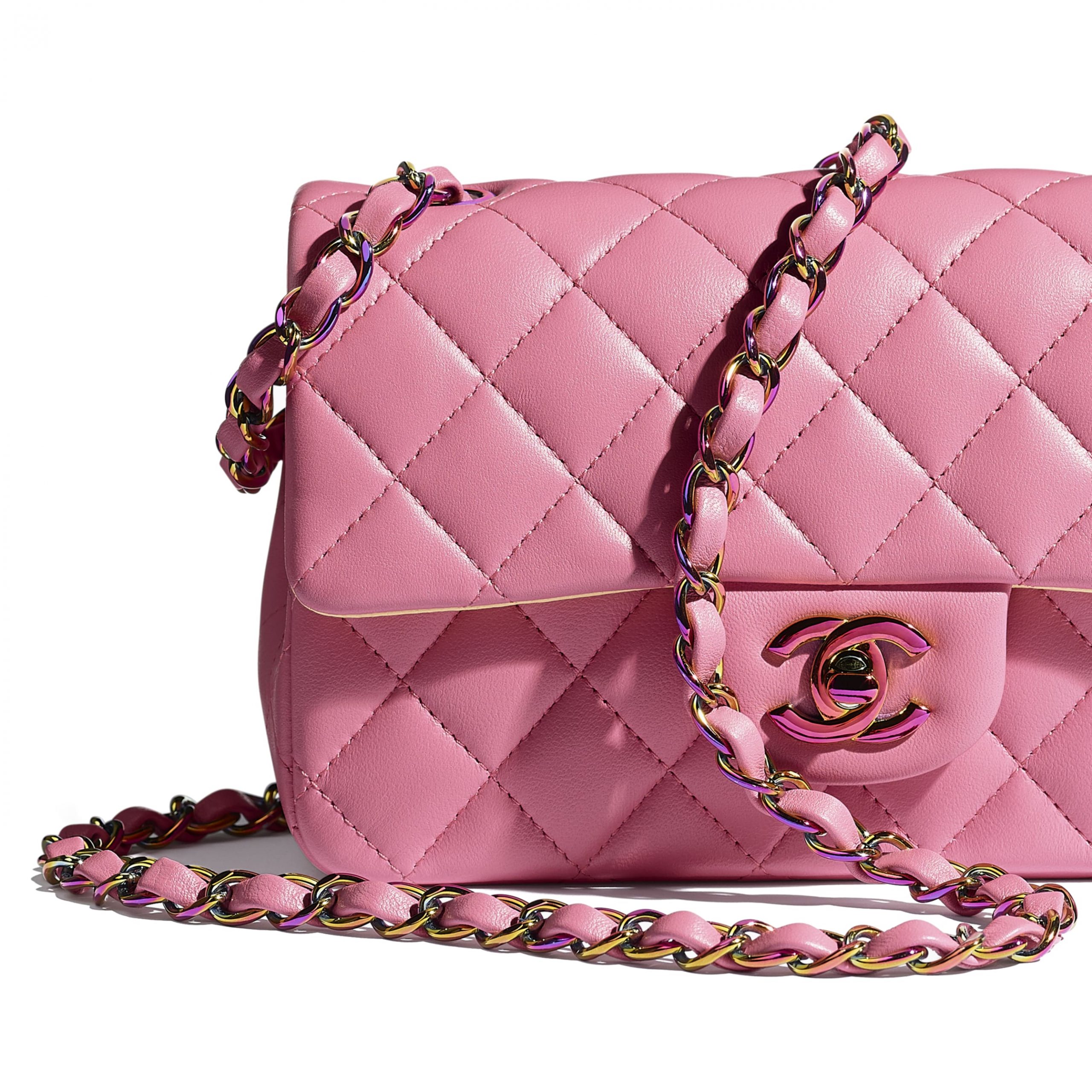 Top 12 Luxury Handbag Brands 2021 | WP Diamonds